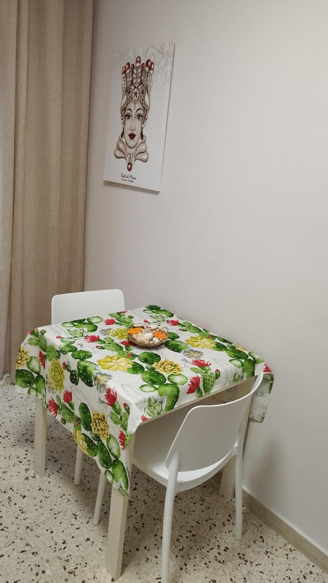 Elidelia Apartment Трапани Екстериор снимка