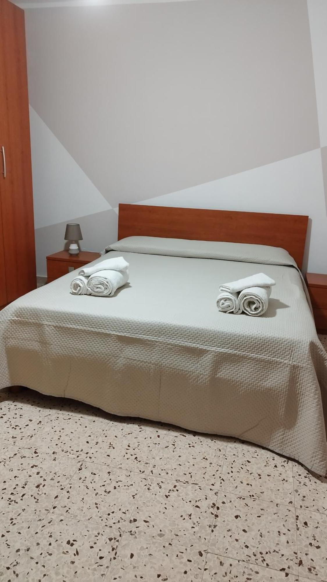 Elidelia Apartment Трапани Екстериор снимка