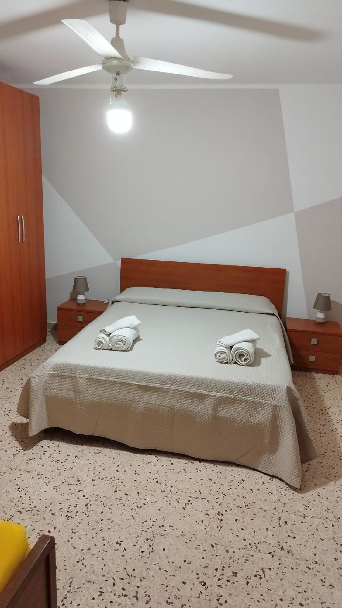 Elidelia Apartment Трапани Екстериор снимка